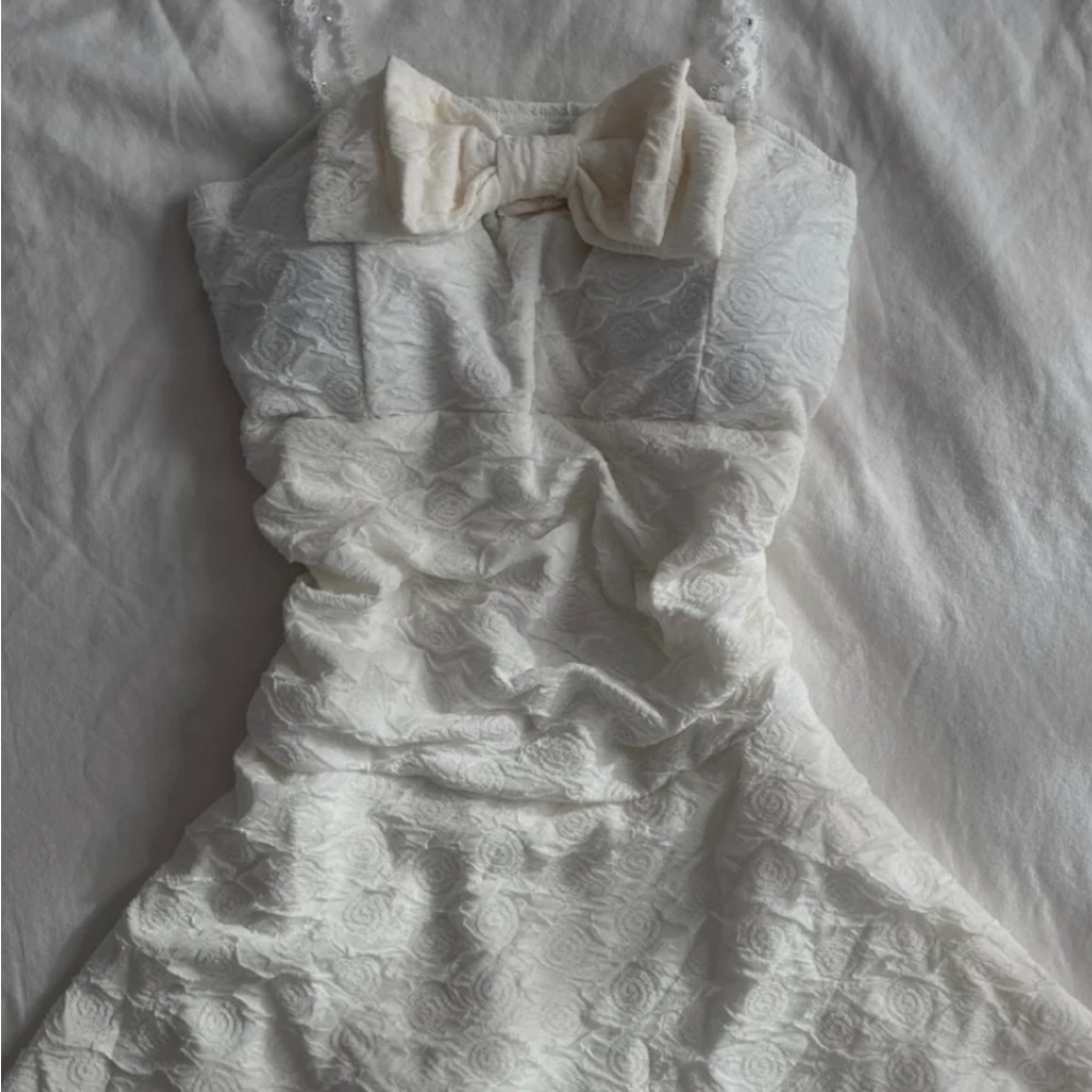Textured Cream One-Piece Swimsuit with Bow Detail